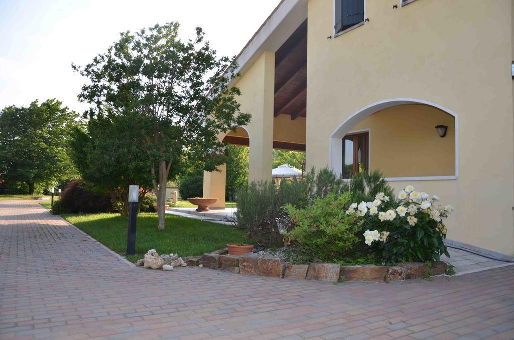 רובאנו B&B Melograno Mc מראה חיצוני תמונה